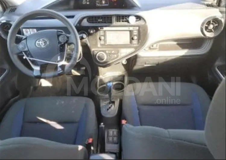 Toyota Prius 1.5L 2018 Тбилиси - изображение 5