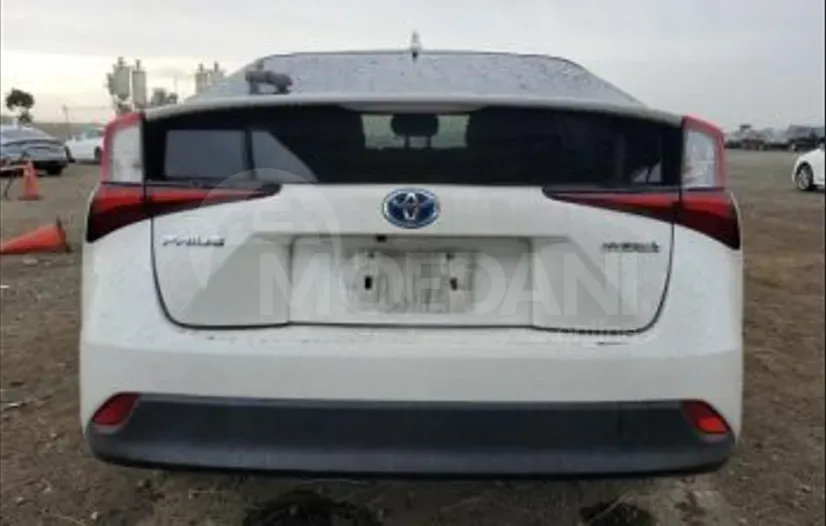 Toyota Prius 1.8L 2019 Тбилиси - изображение 4