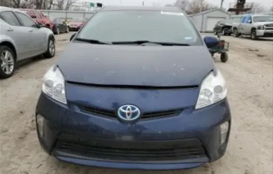 Toyota Prius 2015 Tbilisi