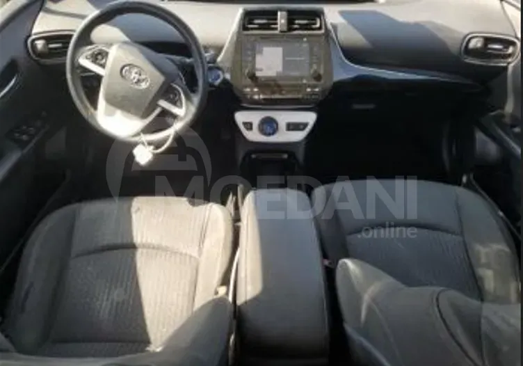 Toyota Prius 1.8L 2018 Тбилиси - изображение 5