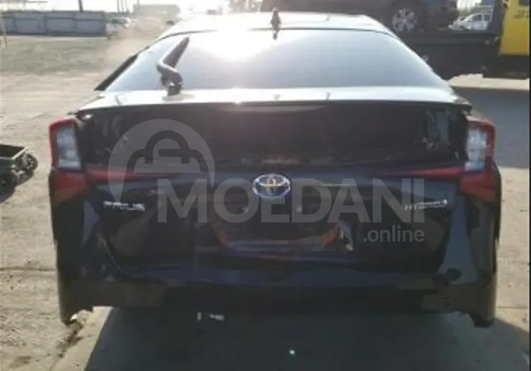Toyota Prius 1.8L 2023 Тбилиси - изображение 3
