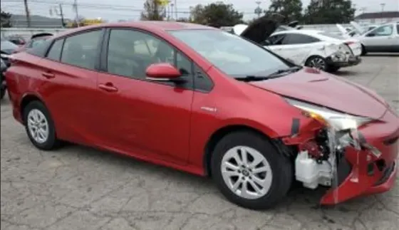 Toyota Prius 2017 Tbilisi