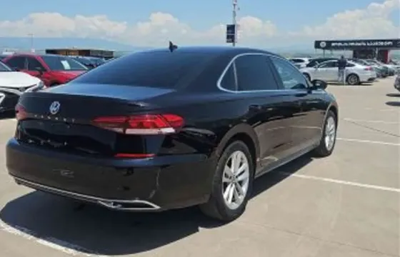 Volkswagen Passat 2 2021 Тбилиси