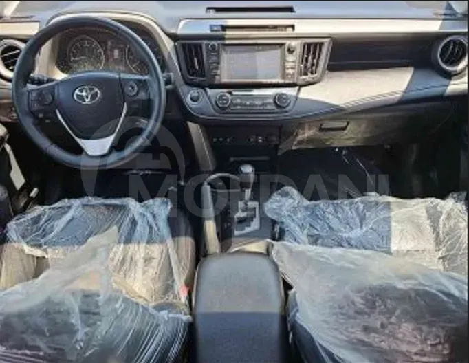 Toyota RAV4 2.5L 2018 Тбилиси - изображение 4
