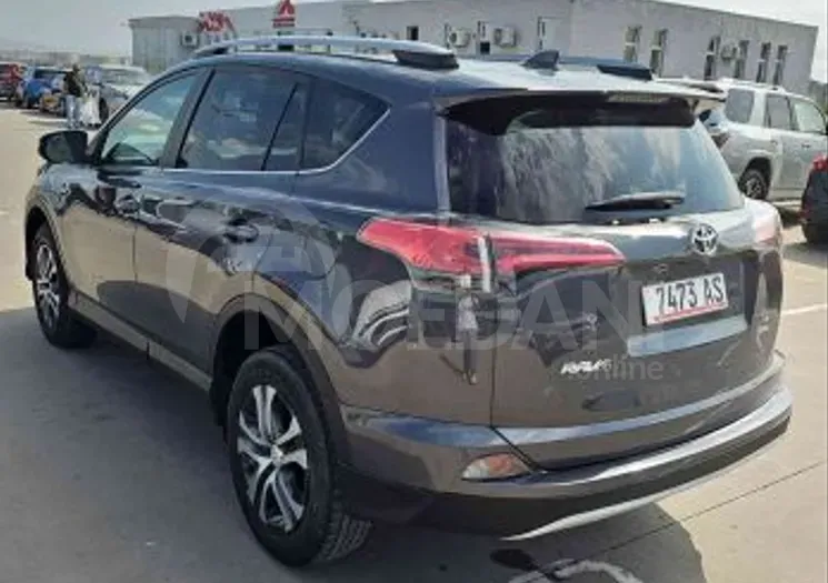 Toyota RAV4 2.4L 2018 Тбилиси - изображение 3