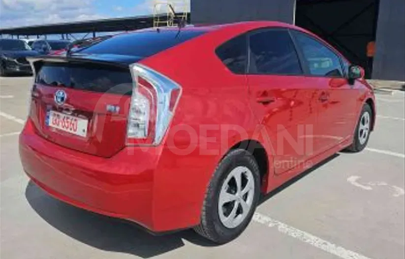 Toyota Prius 1.8L 2014 Тбилиси - изображение 4