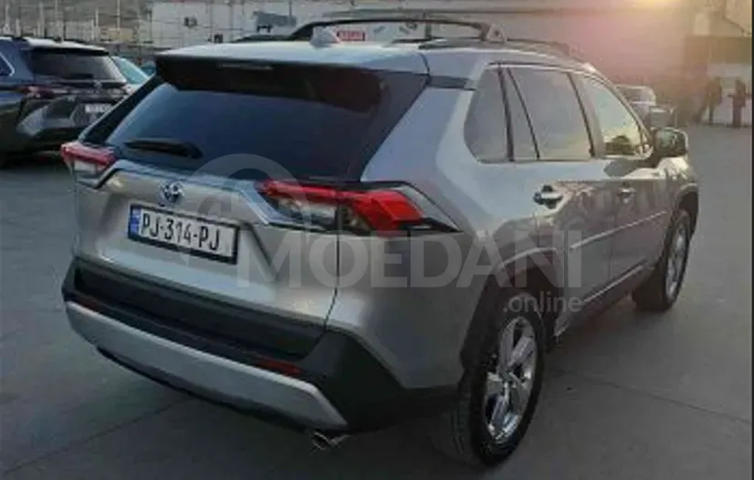 Toyota RAV4 2.5L 2020 Тбилиси - изображение 6