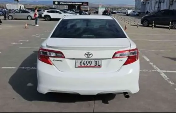 Toyota Camry 2014 თბილისი