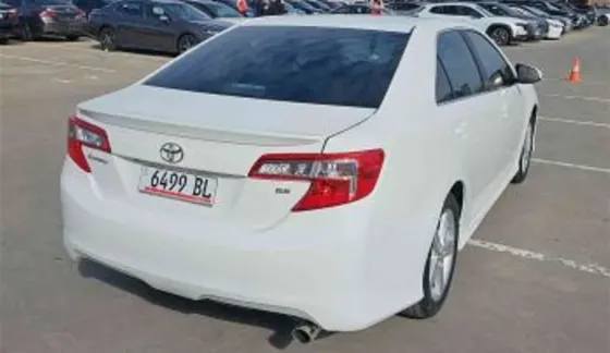 Toyota Camry 2014 თბილისი