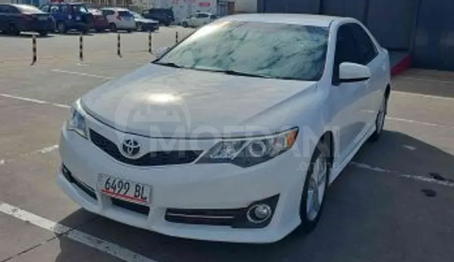 Toyota Camry 2.5L 2014 Тбилиси - изображение 2