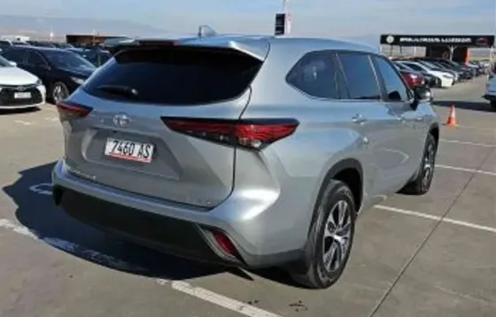 Toyota Highlander 2023 თბილისი