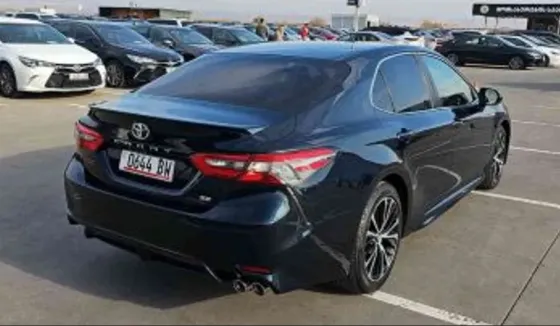 Toyota Camry 2018 თბილისი