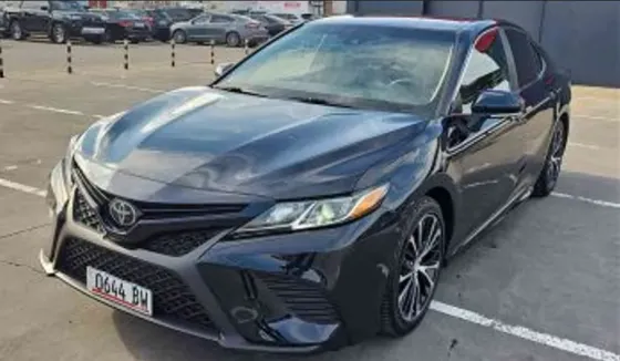 Toyota Camry 2018 თბილისი