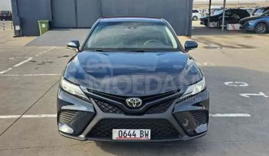 Toyota Camry 2.5L 2018 Тбилиси - изображение 1