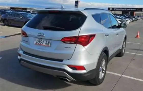 Hyundai Santa Fe 2017 თბილისი