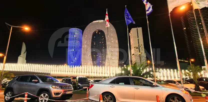 Продам 1-комн. квартиру 28м² 25/55 эт. Батуми - изображение 2