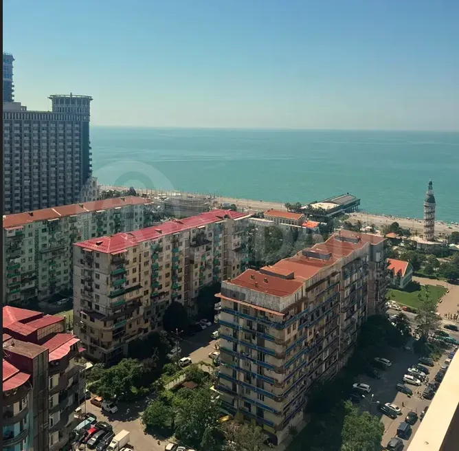 Продам 1-комн. квартиру 29м² 21/55 эт. Батуми - изображение 1