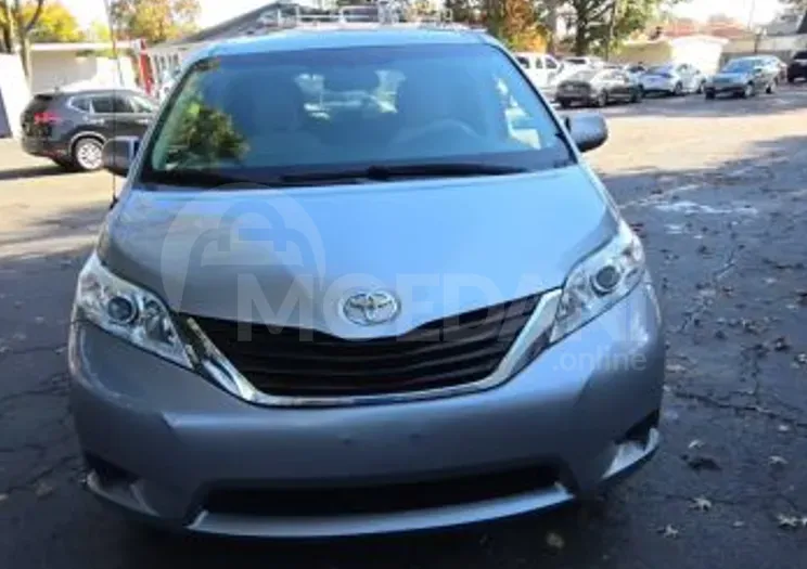 Toyota Sienna 3.5L 2014 თბილისი - photo 1