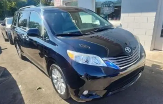 Toyota Sienna 2015 თბილისი