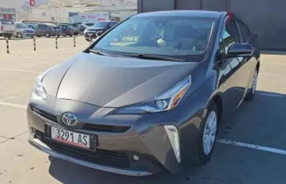 Toyota Prius 2019 თბილისი