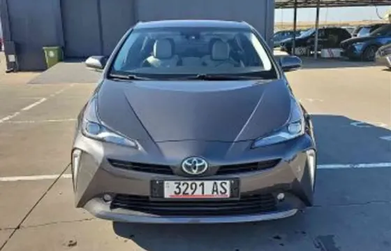 Toyota Prius 2019 თბილისი