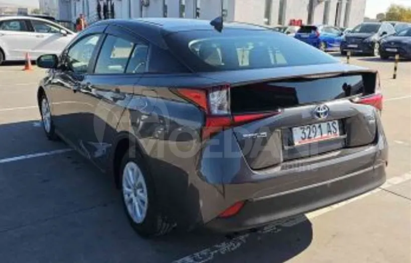 Toyota Prius 1.8L 2019 Тбилиси - изображение 3