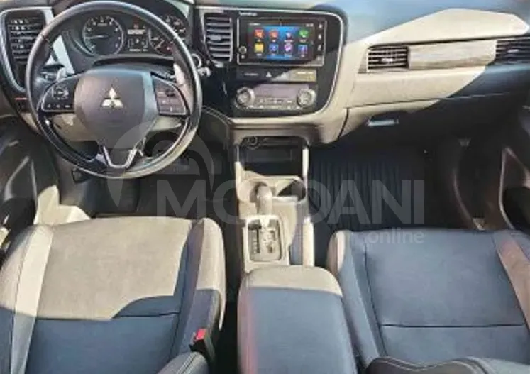Mitsubishi Outlander 2016 Тбилиси - изображение 4
