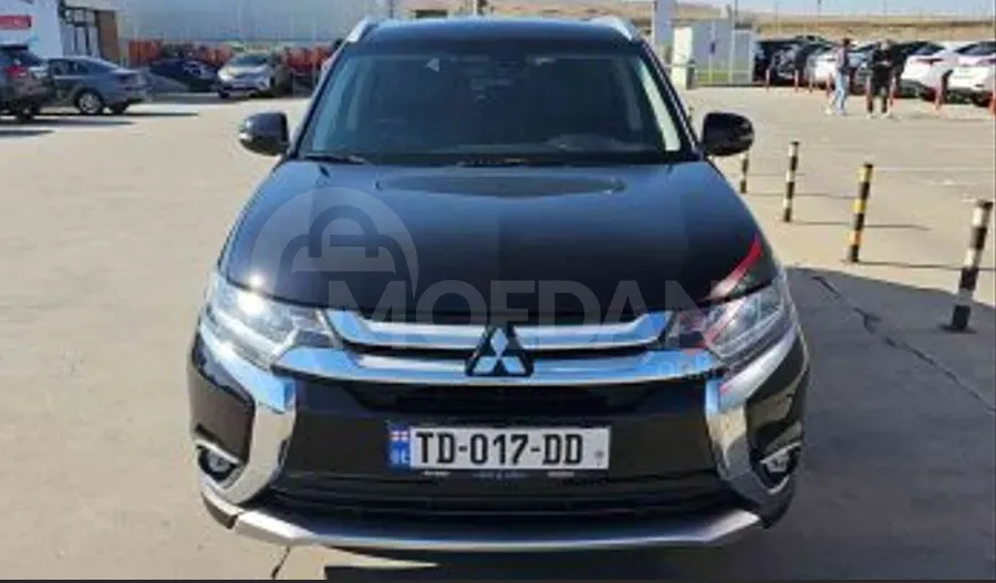 Mitsubishi Outlander 2016 Тбилиси - изображение 1