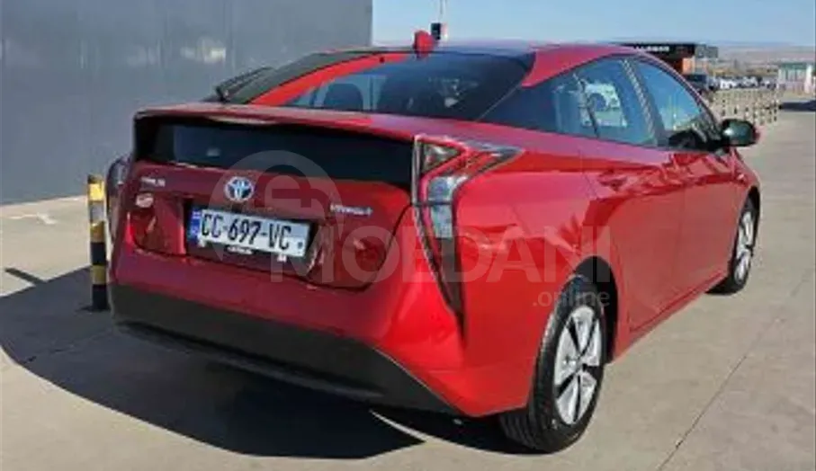 Toyota Prius 1.8L 2016 Тбилиси - изображение 6