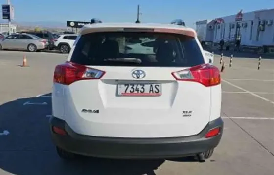 Toyota Rav4 2015 Тбилиси