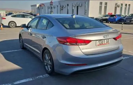 Hyundai Elantra 2017 Tbilisi