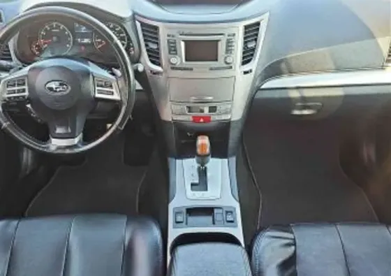 Subaru Outback 2014 Тбилиси