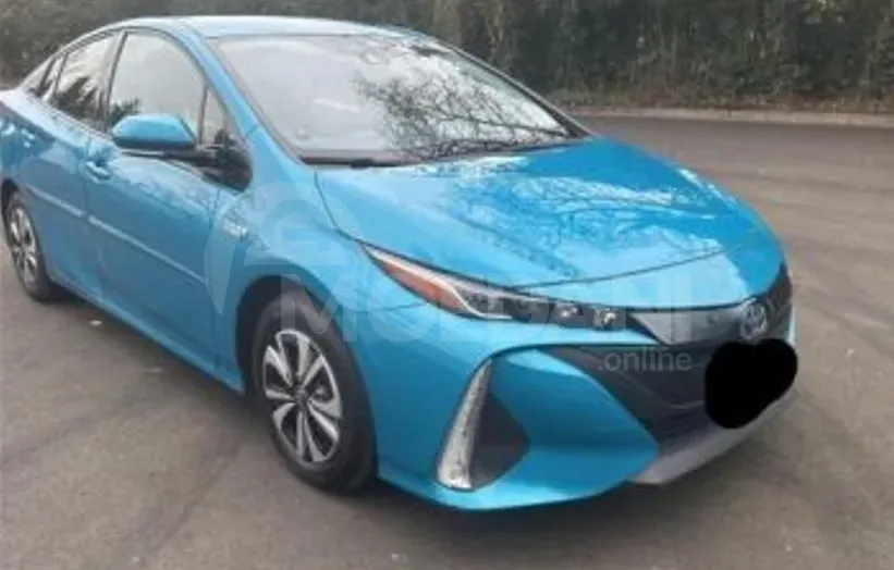 Toyota Prius 1.8L 2018 Тбилиси - изображение 2