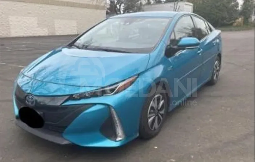 Toyota Prius 1.8L 2018 Тбилиси - изображение 1