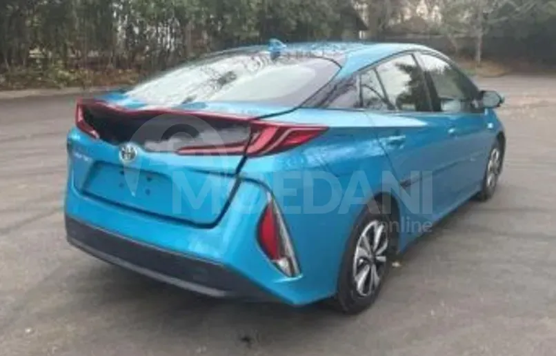 Toyota Prius 1.8L 2018 Тбилиси - изображение 3
