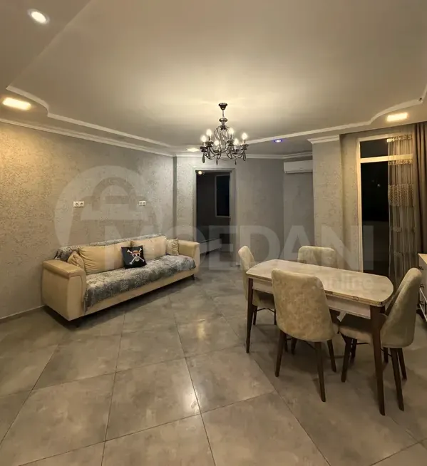 ქირავდება 3 ოთახიანი ბინა 70მ² 8/14 სართ ბათუმი - photo 12