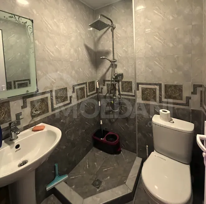 ქირავდება 3 ოთახიანი ბინა 70მ² 8/14 სართ ბათუმი - photo 10