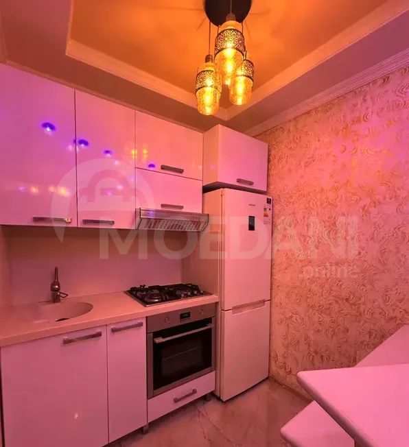 ქირავდება 3 ოთახიანი ბინა 70მ² 8/14 სართ ბათუმი - photo 2