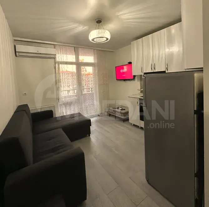 ქირავდება 3 ოთახიანი ბინა 70მ² 11/16 სართ ბათუმი - photo 1