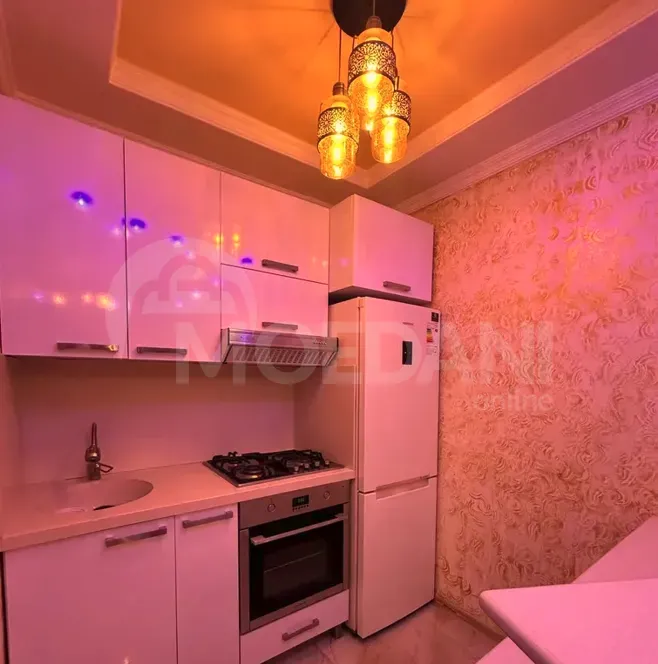 ქირავდება 3 ოთახიანი ბინა 75მ² 8/14 სართ ბათუმი - photo 4