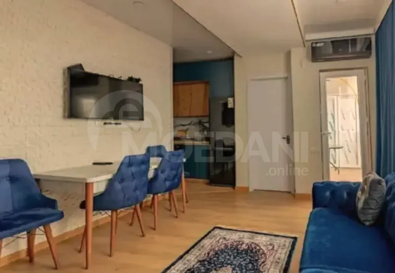 Сдам 2-комн. квартиру 52м² 4/16 эт. Батуми - изображение 2