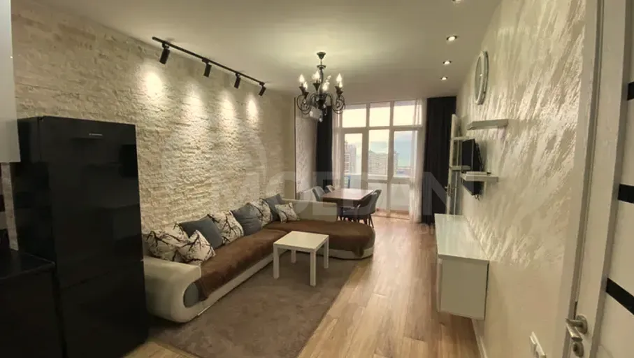 ქირავდება 3 ოთახიანი ბინა 70მ² 22/28 სართ ბათუმი - photo 1