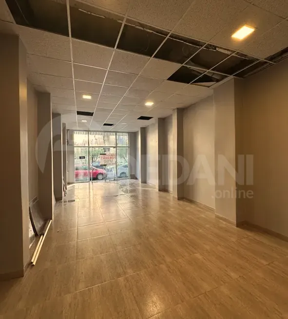 Ქირავდება უნივერსალური კომერციული ფართი ბათუმში ბათუმი - photo 3