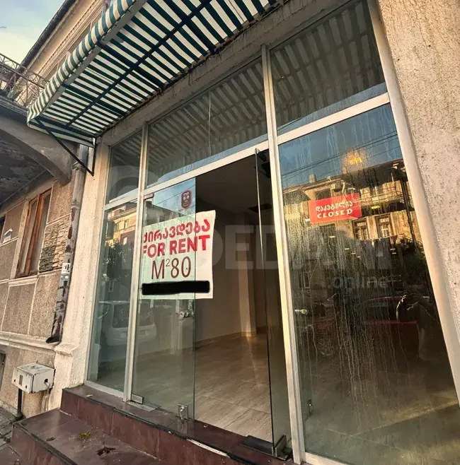 Ქირავდება უნივერსალური კომერციული ფართი ბათუმში ბათუმი - photo 2