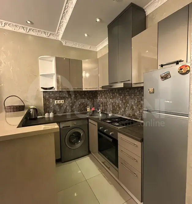 Сдам 2-комн. квартиру 52м² 10/18 эт. Батуми - изображение 3