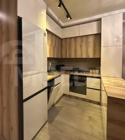 Сдам 3-к. квартиру 75м² 4/16 эт. Батуми - изображение 6