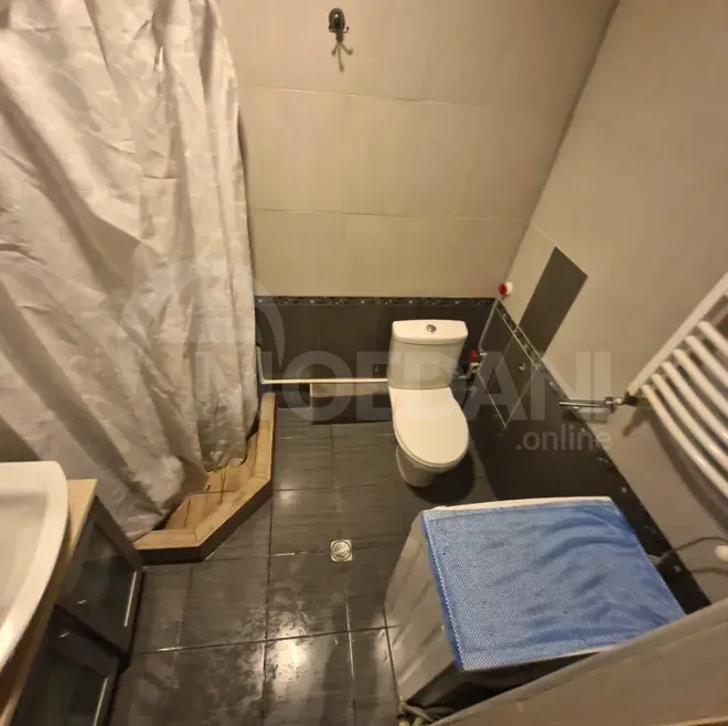 ქირავდება 3 ოთახიანი ბინა 95მ² 2/5 სართ თბილისი - photo 7