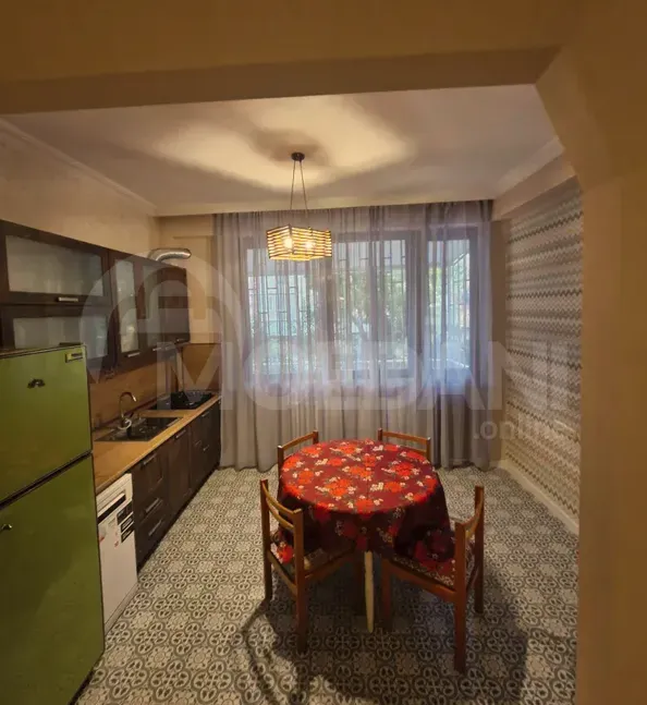 ქირავდება 3 ოთახიანი ბინა 95მ² 2/5 სართ თბილისი - photo 9