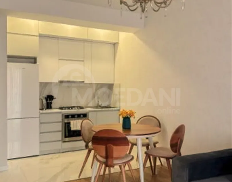 Сдам 2-комн. квартиру на сутки в Тбилиси  65м² 9/22 эт. Тбилиси - изображение 1