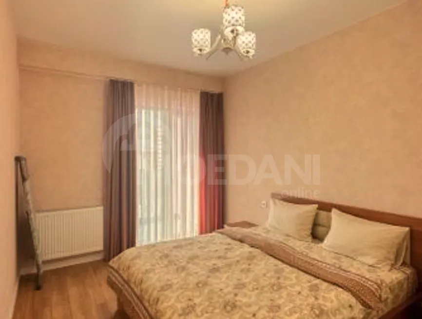 Сдам 2-комн. квартиру на сутки в Тбилиси  65м² 9/22 эт. Тбилиси - изображение 7